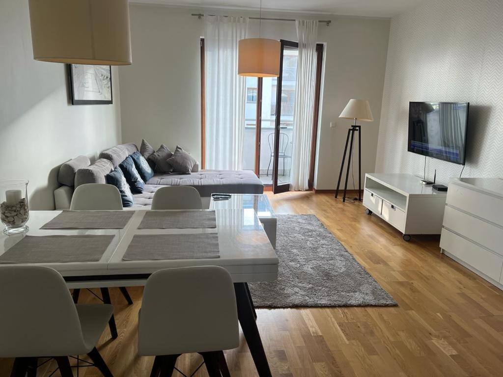 Apartament Na Osiedlu Platan Svinoústí Exteriér fotografie